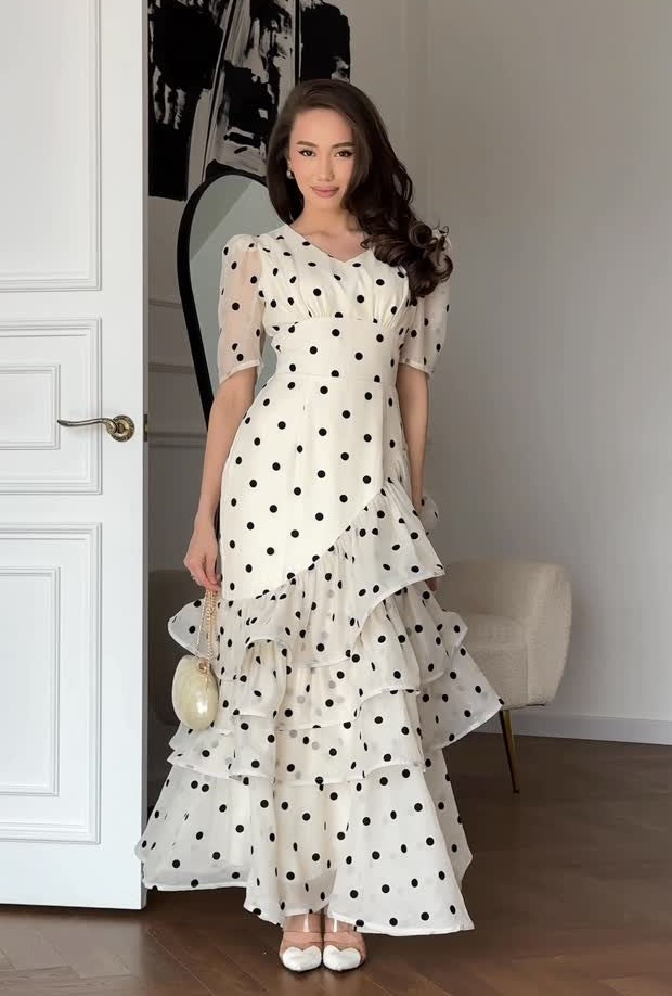 Polka Dot V Neck Puff Sleeve Tiered Ruffle Waist Maxi Dress