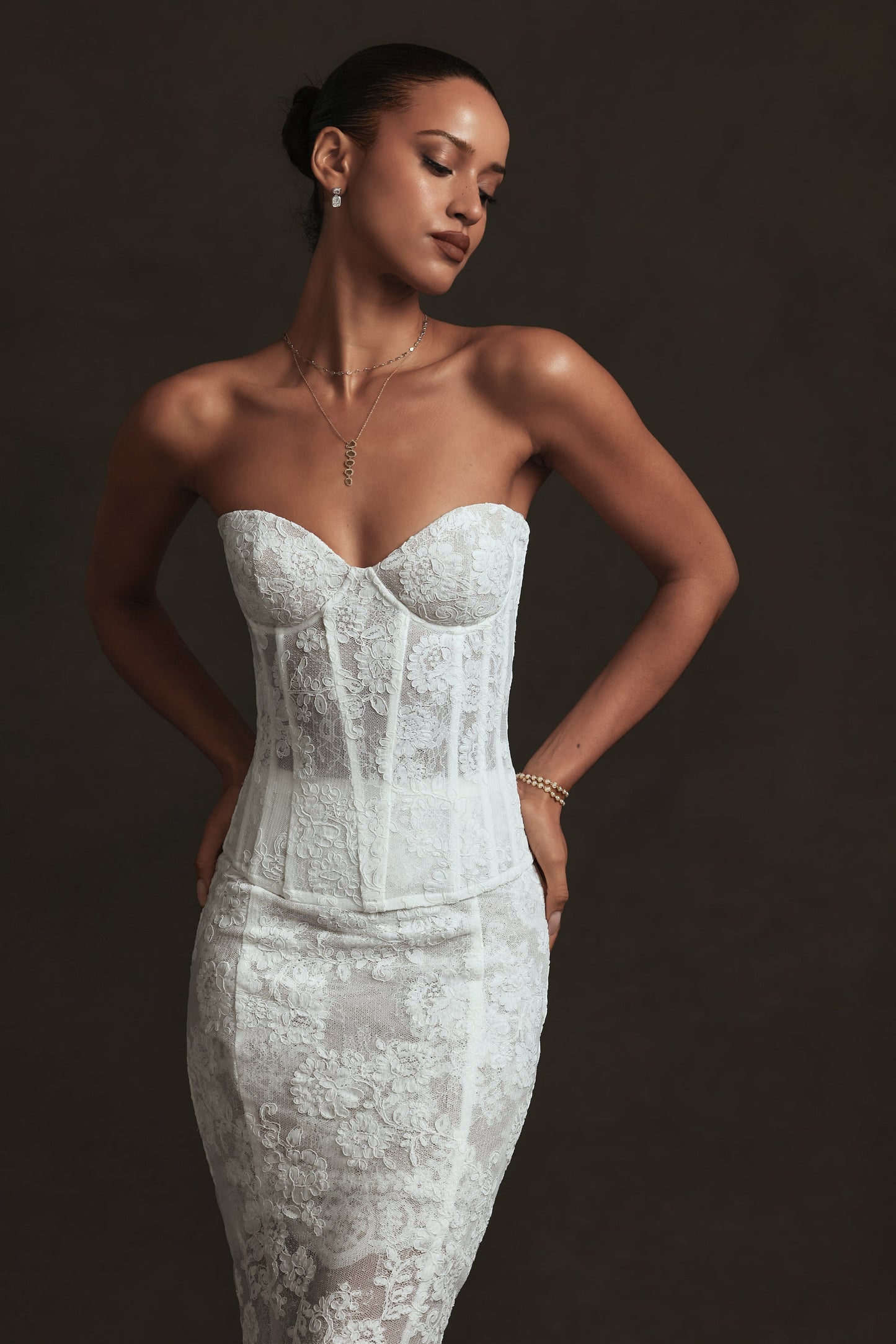 The Athena Set in White Chantilly Lace