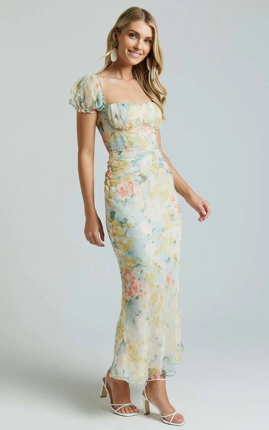 Debina Maxi Dress - Sweetheart Neckline Short Sleeve Dress In Yellow