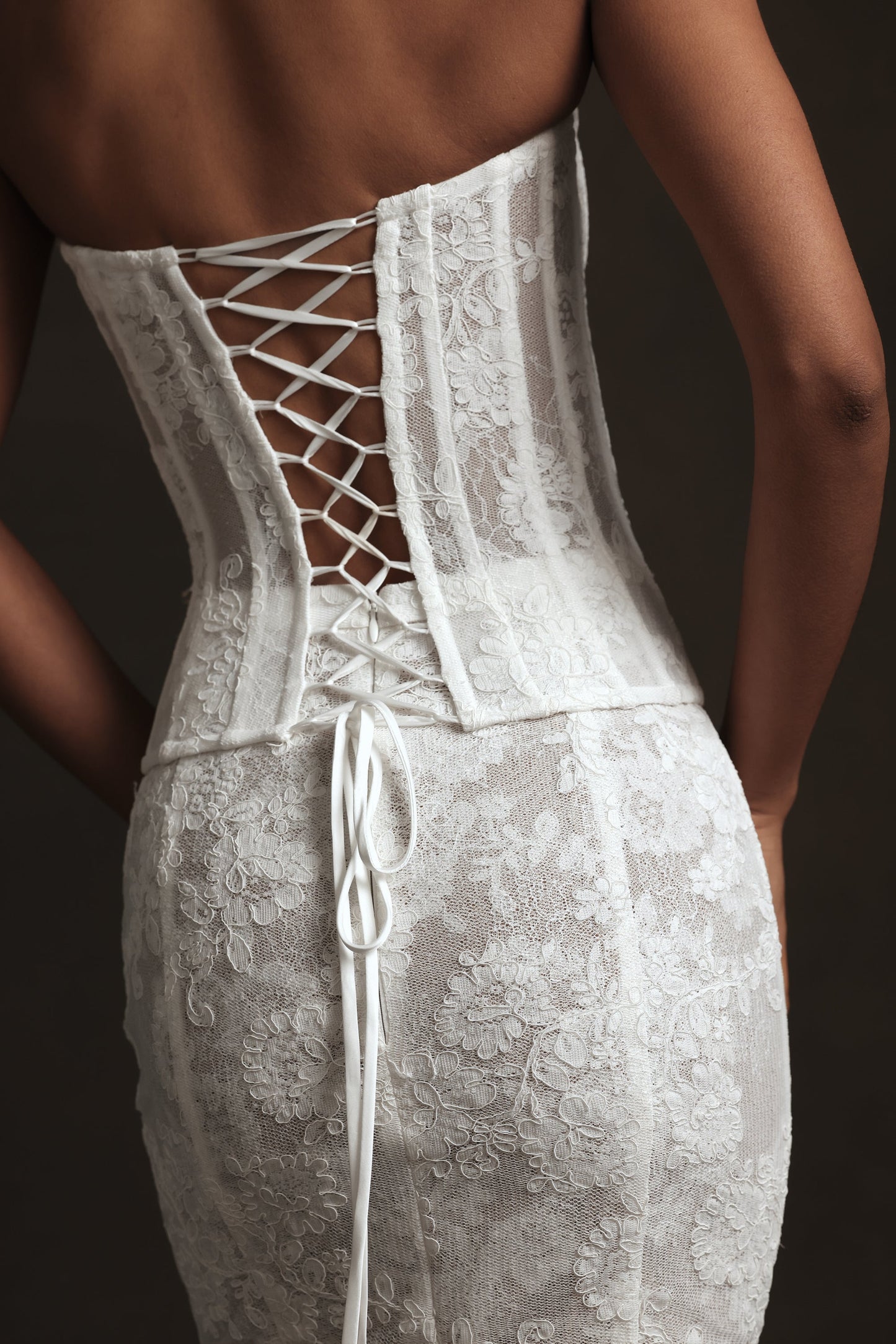 The Athena Set in White Chantilly Lace